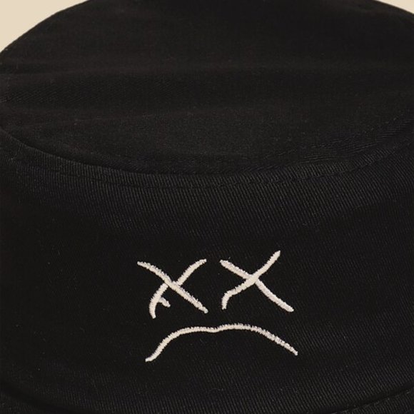 🎃6/$15 New! Black Bucket Hat - Picture 2 of 3